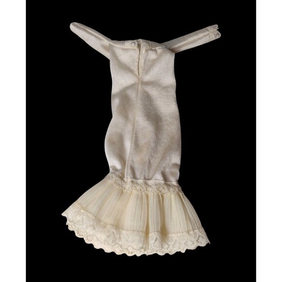 Vintage 1981 Designer Originals Fun & Fancy Barbie Doll Gown Cream Lace - Picture 3 of 4